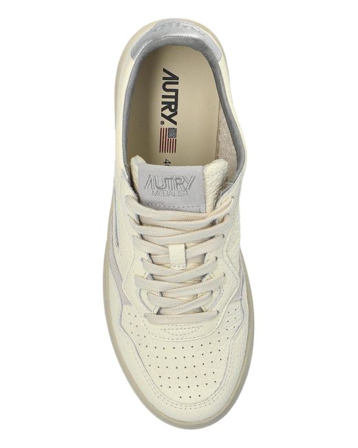 Autry White Sneakers 'Medalist Low'