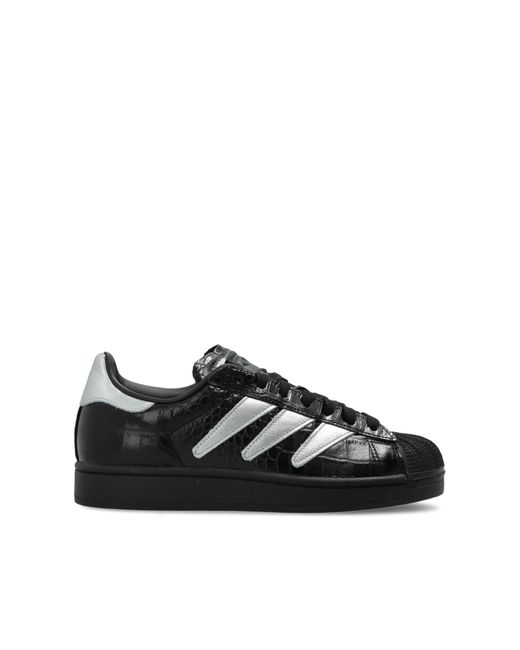 Adidas Originals Black Sports Shoes 'Superstar Ii W'