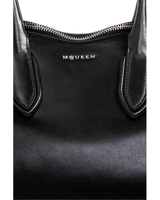 Alexander McQueen Black Shoulder Bag 'Manta'