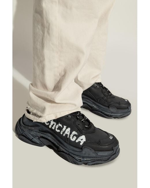 Balenciaga Black Sports Shoes 'Triples S'