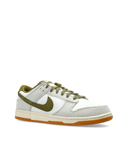 Nike White "Dunk Low Retro" Sports Shoes for men