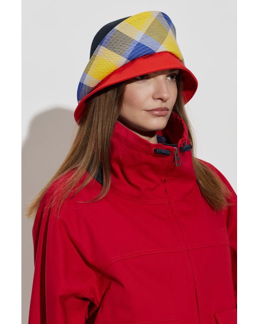 Loewe Red Hat