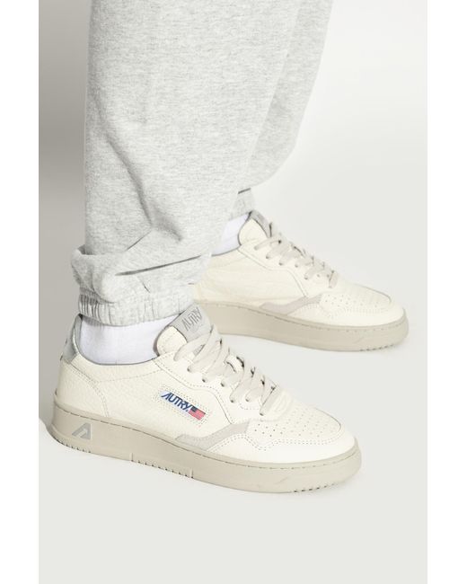Autry White Sneakers 'Medalist Low'
