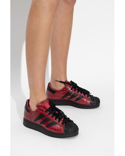 Adidas Originals Red Sports Shoes 'Superstar Ii W'