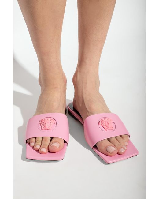 Versace 'la Medusa' Leather Slides in Pink Lyst