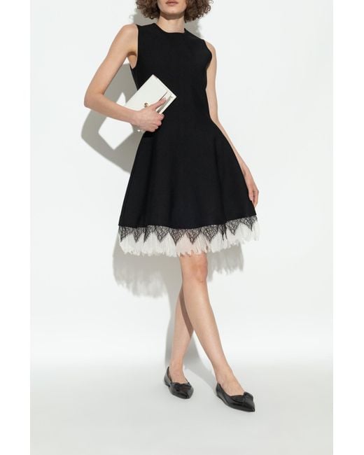 Ferragamo Black Leather Ballet Flats With A Bow