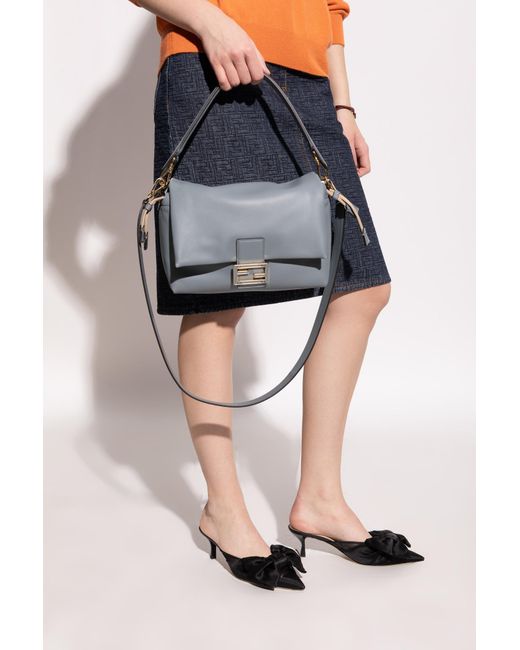Fendi Blue Shoulder Bag 'Mamma Baguette Medium'