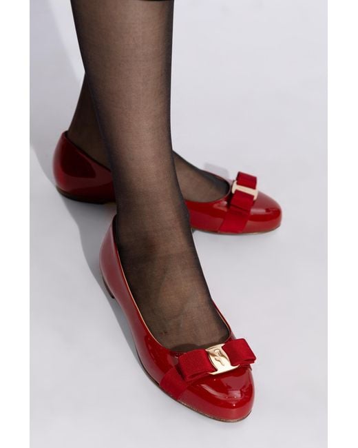 Ferragamo Black Womens Red Varina Patent-leather Ballet Flats 6