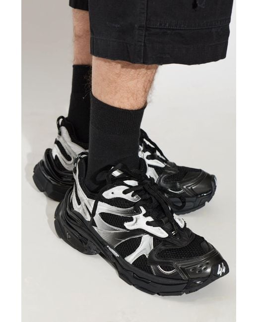 Balenciaga Black 'Runner 2' Sports Shoes for men