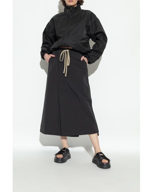 Ugg Black Flip-Flops 'Goldenglow'