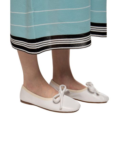 lint ballet flats