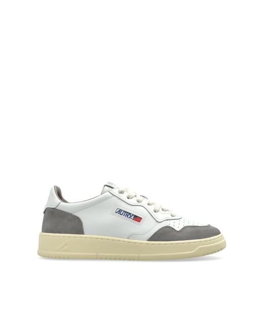 Autry White "Medalist Low" Sports Shoes for men