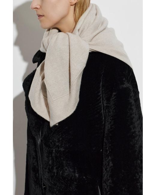 Lisa Yang Natural Cashmere Scarf 'Frieda'