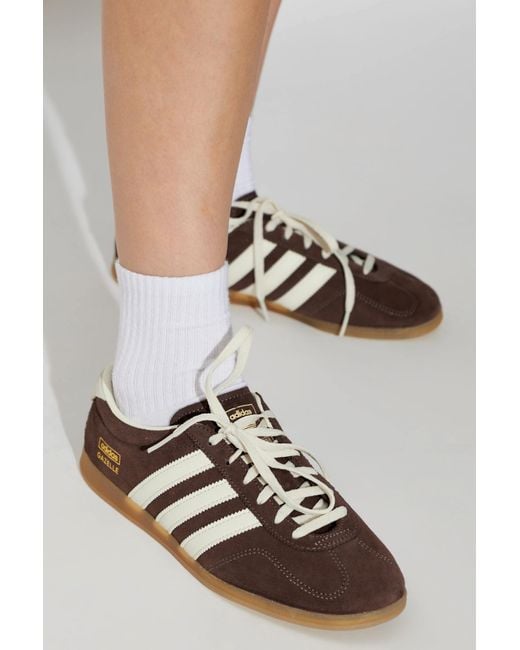 Adidas Originals Brown Sports Shoes "Gazelle Lo Pro W"