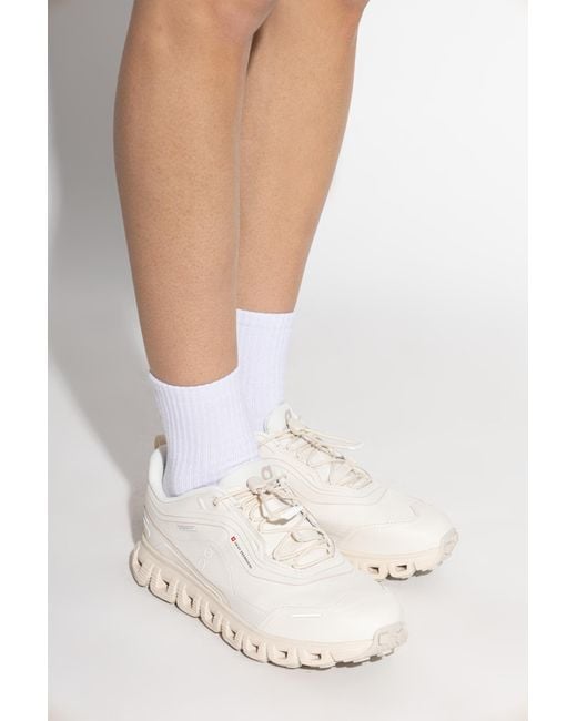 On Shoes White Sports Shoes "Cloud 6 Geo Wp"