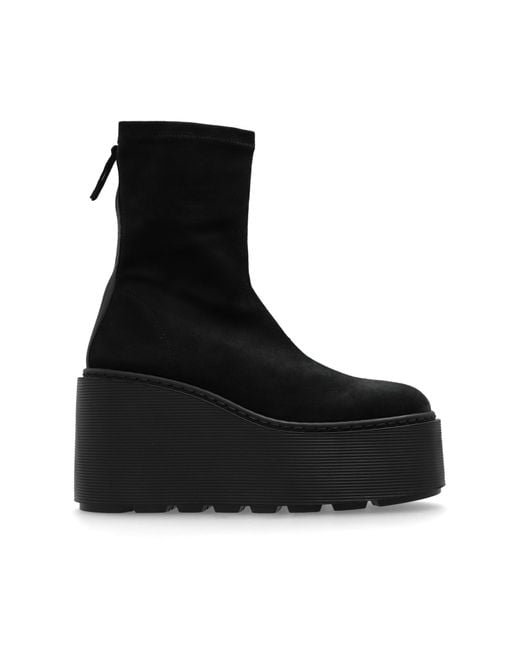 Vic Matié Black Platform Ankle Boots Magnifico