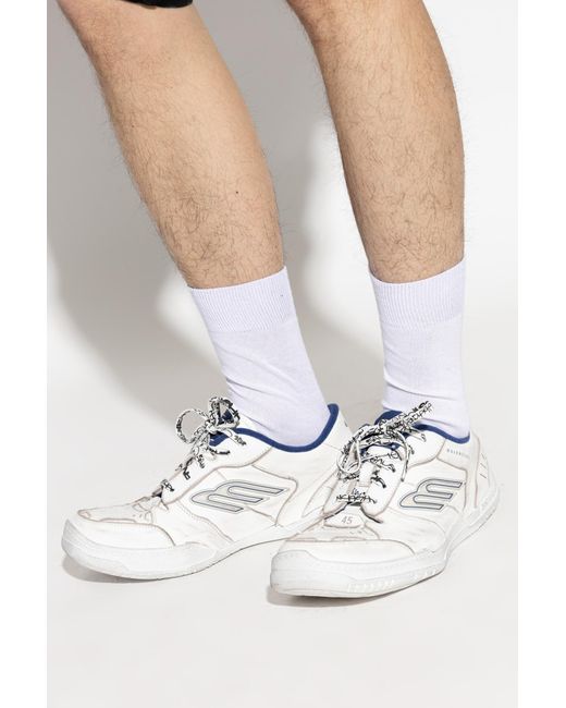 Balenciaga White 'Hamptons' Sports Shoes for men