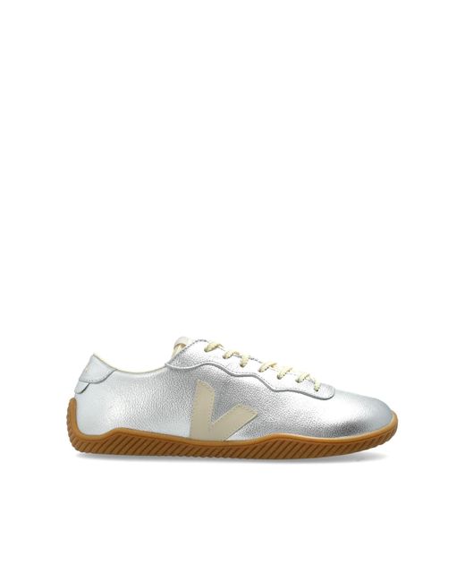 Veja White 'Jitsu' Sports Shoes