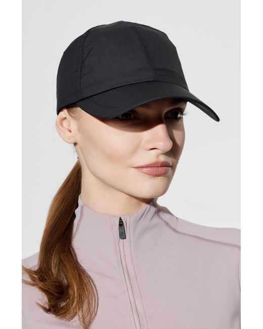 On Shoes Black Baseball Cap