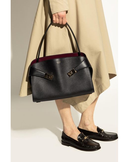 Ferragamo Black Leather Shoulder Bag