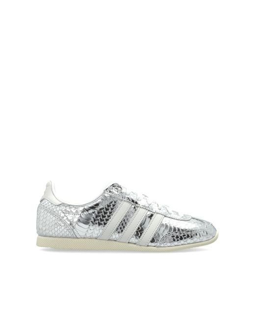 Adidas Originals White 'Japan W' Sports Shoes