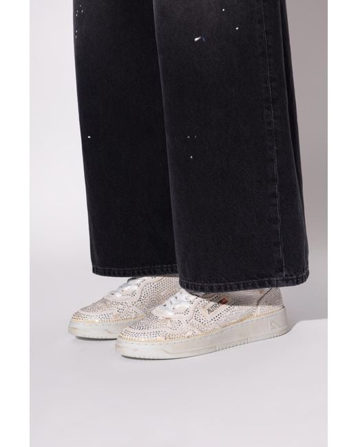 Autry White Medalist Low Sports Shoes
