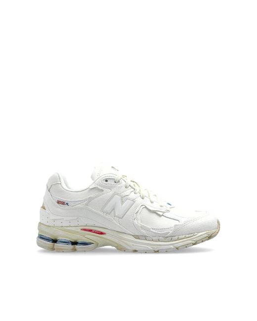 New Balance White Sports Shoes 'M2002Rdc' for men