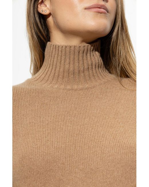 AMI Natural Cashmere Turtleneck