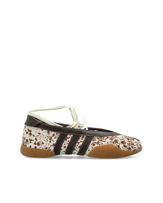 Adidas Originals White Sports Shoes "Taekwondo Mei Ballet"