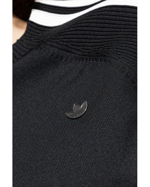 Adidas Black Top With An Application