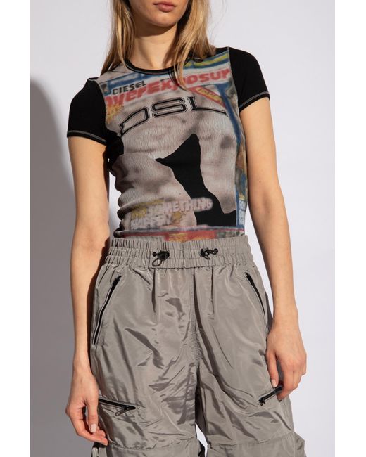 DIESEL｜T-Ele-Long-P2 クロップドTシャツ T-ELE-LONG-P2 T-shirt with winged Diesel foil print｜ブルー