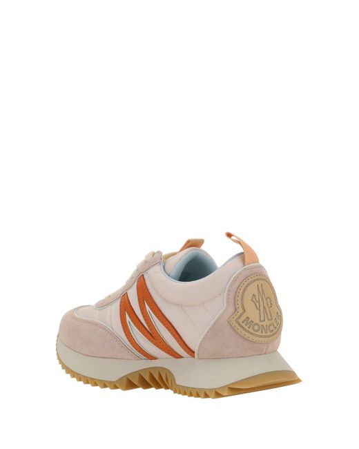 Sneaker Pacey in nylon e pelle scamosciata. di Moncler in Pink