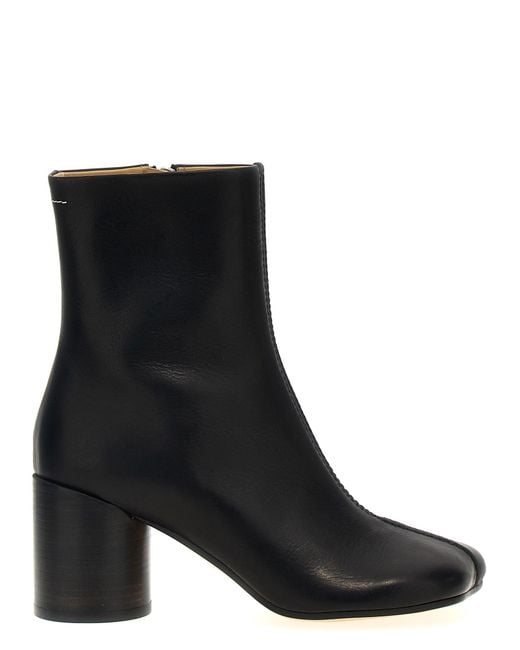 Stitch-Out Leather Ankle Boots Stivali E Stivaletti Nero di MM6 by Maison Martin Margiela in Black