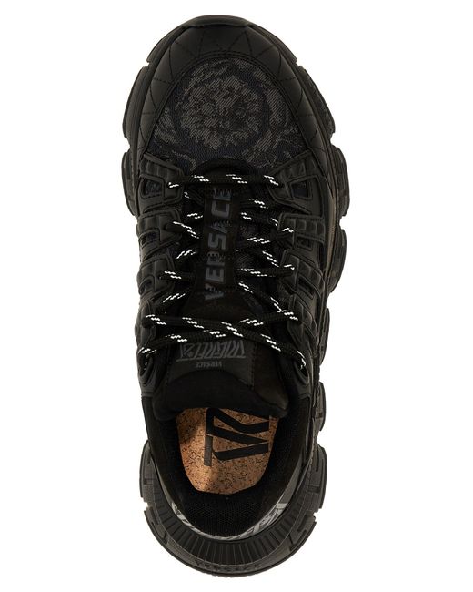 Sneakers nere con design firmato di Versace in Black da Uomo