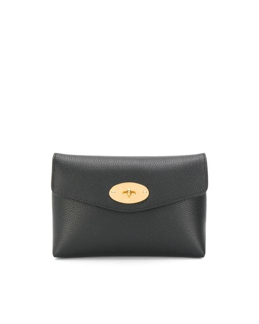 Mulberry Black Beauty 'Darley'
