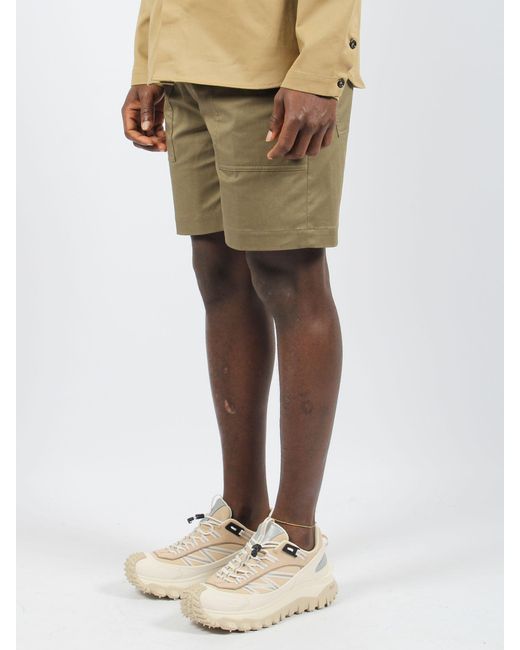 Cotton bermuda shorts di Moncler in Green da Uomo