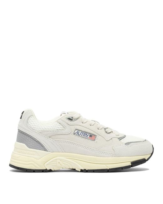 Hyperway Low Wom Suede/Mesh Wht/Silv Sneakers & Slip-On-Donna di Autry in White