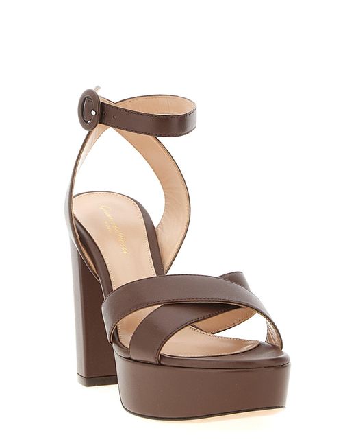 Sabrina Sandali Marrone-Donna di Gianvito Rossi in Brown