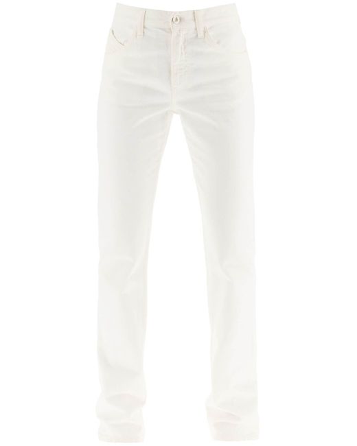 The Attico White 'Girlfriend' Slim-Fit Jeans