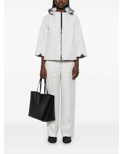 【関税&送料込み】Herno Goretex New Paclite Zipper Cape Cl Herno Goretex New Paclite Zipper Cape in White | Lyst