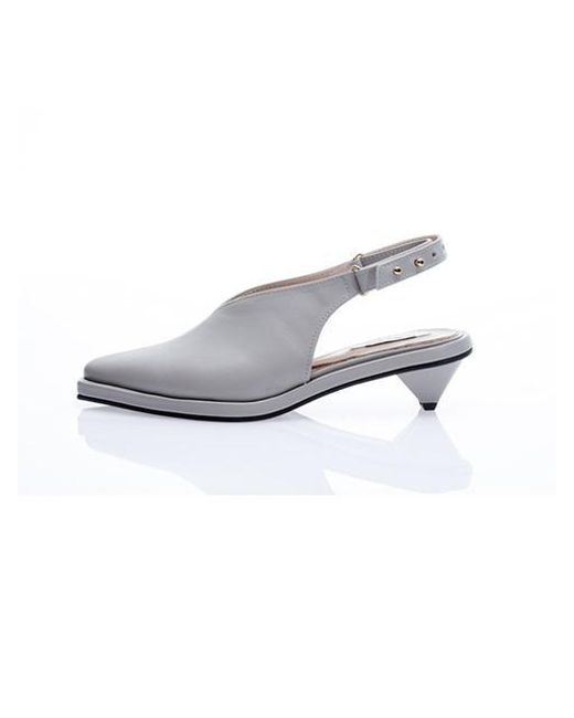reike nen slingback
