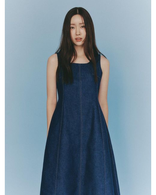 Long Denim Dress in Dark Blue 
