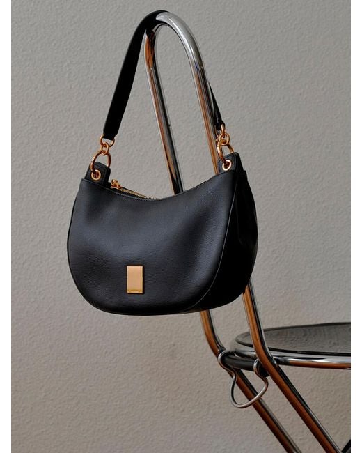 COURONNE Leather Luna Del Shoulder Bag in Black | Lyst