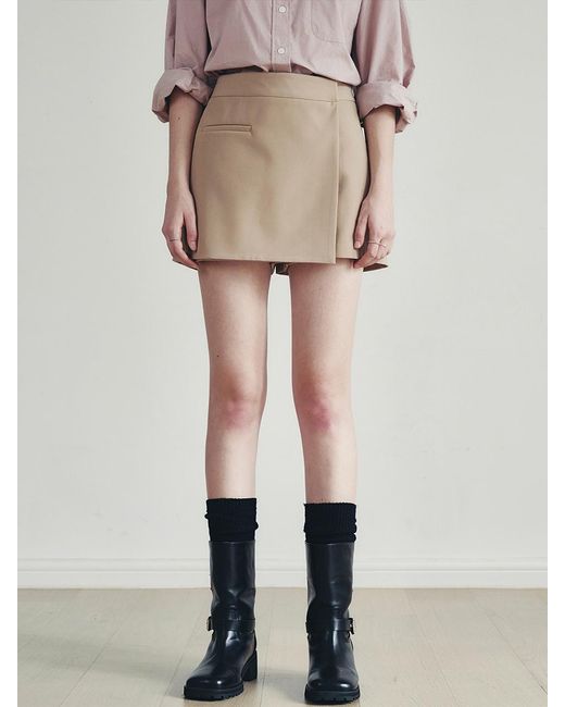 LOEIL Pocket Fake Short Skirt Pants in Natural | Lyst Canada