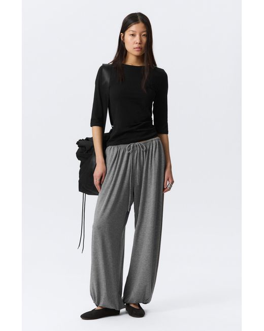 Weekday Black Soft Mid-Rise Balloon Trousers