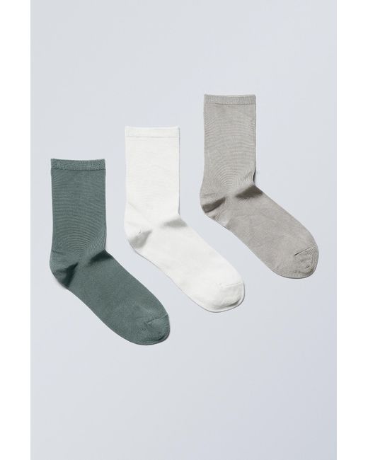 Weekday White 3-pack Shiny Socks