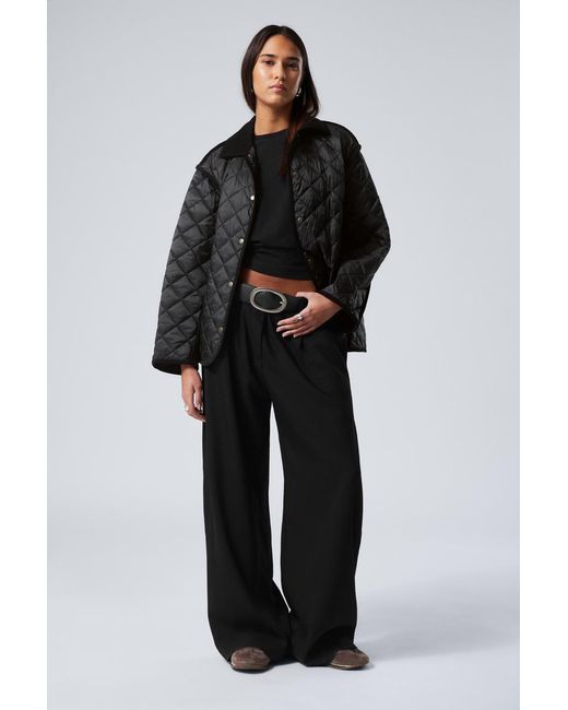 Weekday Black Gesteppte Oversize-Innenjacke