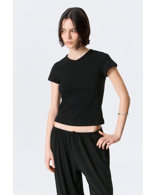 Weekday Black Slim Short-Sleeved V-Neck T-Shirt