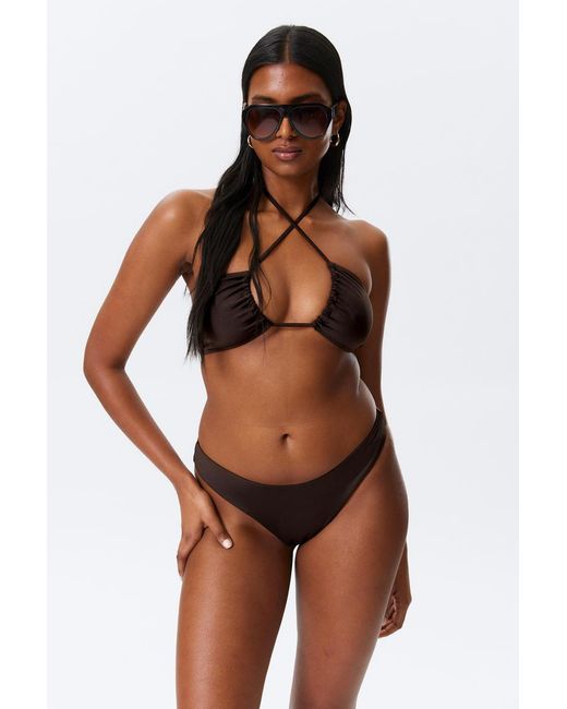 Weekday Brown V-Förmiges Tanga-Bikinihöschen