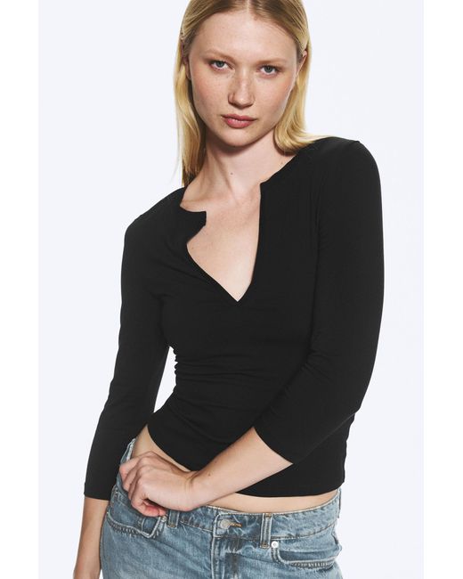 Weekday Black Split V-Neck Three-Quarter Sleeve Top